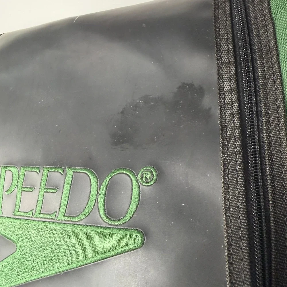 Vintage Speedo Large green Backpack Book Bag Swim Bag Sports 1990s Tribal Straps